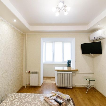 Kvartirkoff Na Polku Azov 32B Kiev Esterno foto